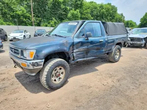 Toyota Hilux 2.4L 4 1994