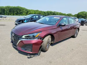Nissan Altima 2.5L 4 2025