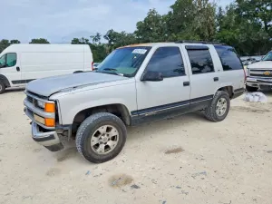 Chevrolet Tahoe 5.7L 8 1995