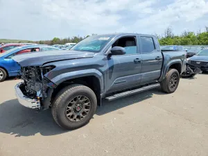 Toyota Tacoma 2.4L 4 2024