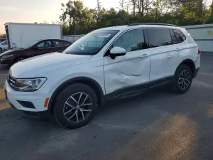 Volkswagen Tiguan 2.0L 4 2021