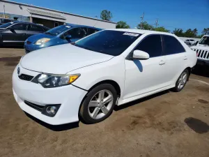 Toyota Camry 2.5L 4 2014