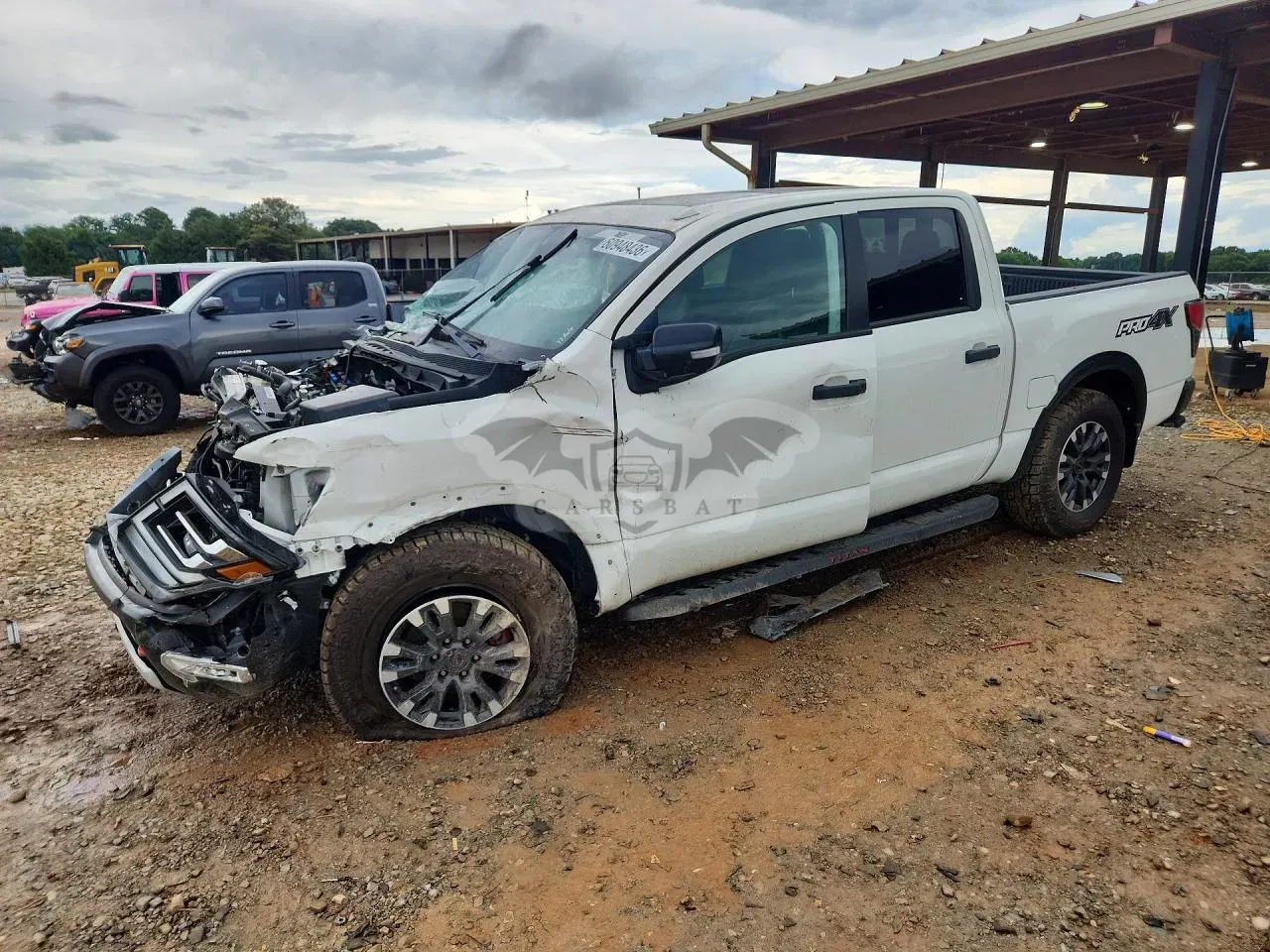 Nissan Titan 5.6L 8 2020