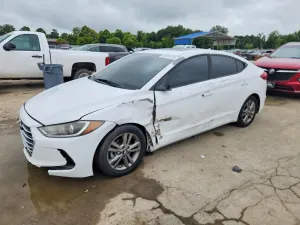 Hyundai Elantra 2.0L 4 2017