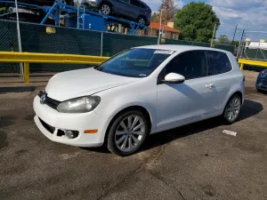 Volkswagen Golf 2.0L 4 2012