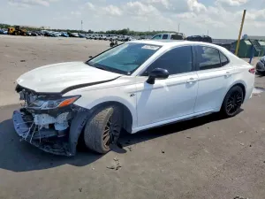 Toyota Camry 2.5L 4 2020