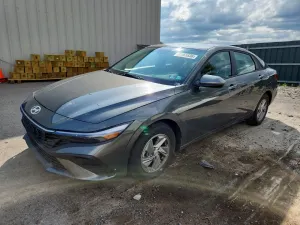 Hyundai Elantra 2.0L 4 2026