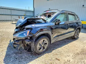 Volkswagen Taos 1.5L 4 2025