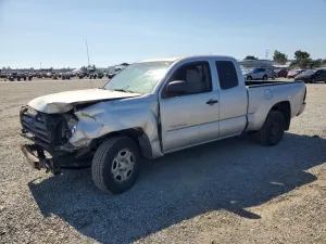 Toyota Tacoma 2.7L 4 2010