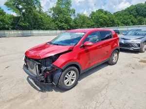 Kia Sportage 2.4L 4 2011