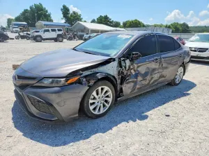 Toyota Camry 2.5L 4 2021