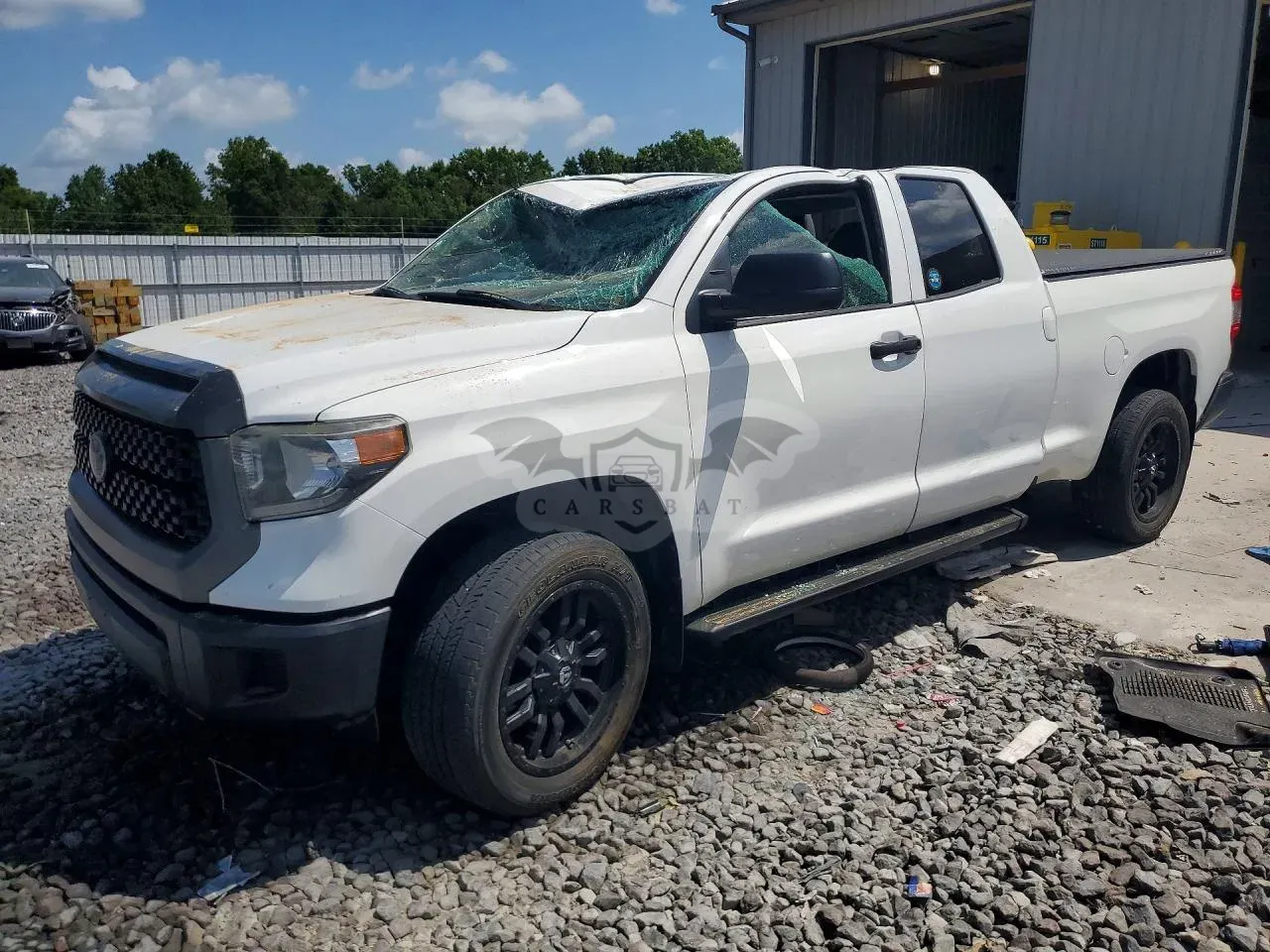 Toyota Tundra 5.7L 8 2020