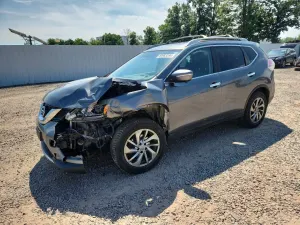 Nissan Rogue 2.5L 4 2015