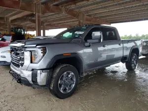 GMC Sierra 6.6L 8 2025