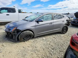 Hyundai Elantra 2.0L 4 2020