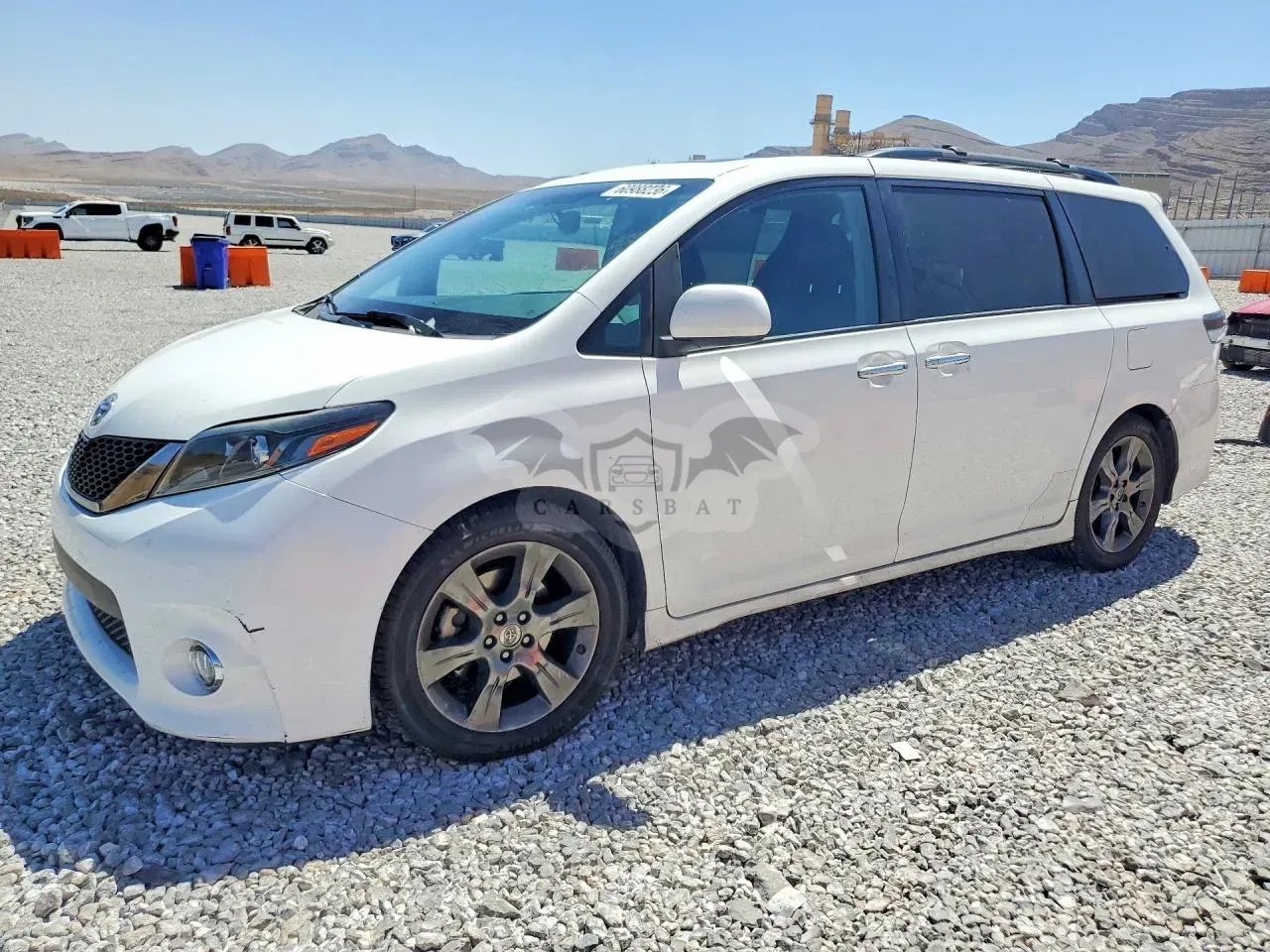 Toyota Sienna 3.5L 6 2016