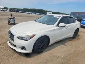 Infiniti Q50 3.7L 6 2015