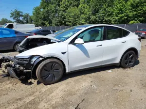Tesla Model Y 2026