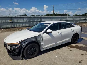 Kia K5 2.5L 4 2026
