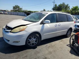 Toyota Sienna 3.3L 6 2006