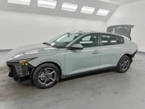 Kia K4 2.0L 4 2026