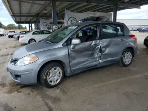 Nissan Versa 1.8L 4 2011