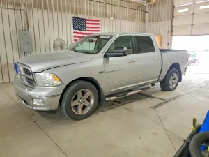 Dodge RAM 5.7L 8 2011