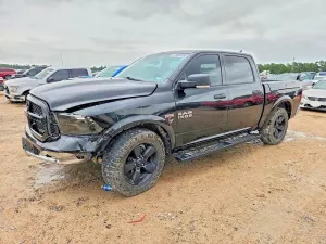 RAM 1500 5.7L 8 2015