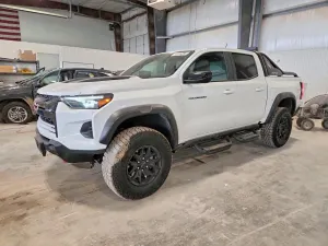Chevrolet Colorado 2.7L 4 2025