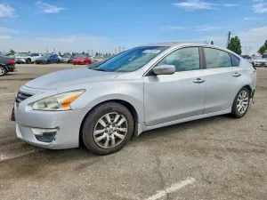 Nissan Altima 2.5L 4 2015