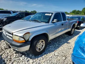 Dodge Dakota 3.9L 6 2003