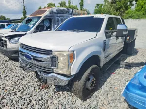 Ford F-350 6.7L 8 2017