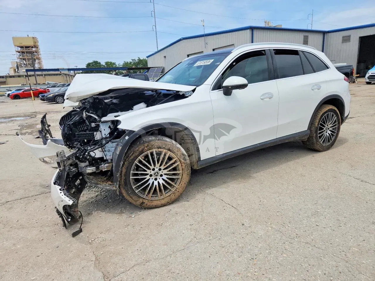 Mercedes-Benz GLC 2.0L 4 2025