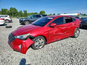 Hyundai Elantra 2.0L 4 2020