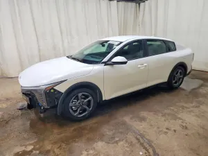Kia K4 2.0L 4 2026