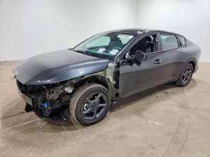 Kia K4 2.0L 4 2026