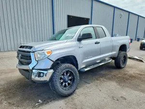 Toyota Tundra 5.7L 8 2015