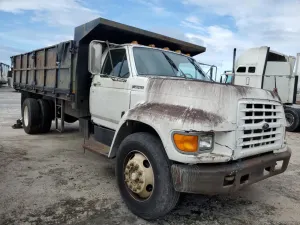 Ford F800 6 1999