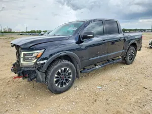 Nissan Titan 5.6L 8 2023
