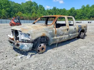 Ford F-350 6.0L 8 2005