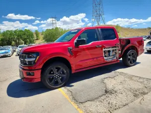 Ford F-150 5.0L 8 2025