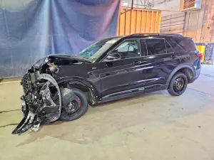 Ford Explorer 2.3L 4 2025