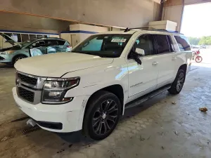 Chevrolet Suburban 5.3L 8 2015