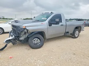 Chevrolet Silverado 1500 6.6L 8 2025