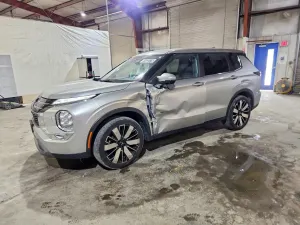 Mitsubishi Outlander 2.5L 4 2025