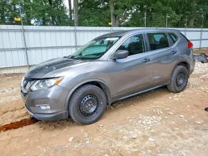 Nissan Rogue 2.5L 4 2017