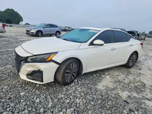 Nissan Altima 2.5L 4 2023