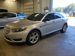 Ford Taurus 3.5L 6 2015