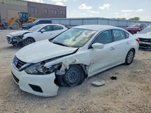 Nissan Altima 2.5L 4 2017