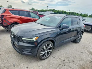 Volvo XC40 2.0L 4 2019